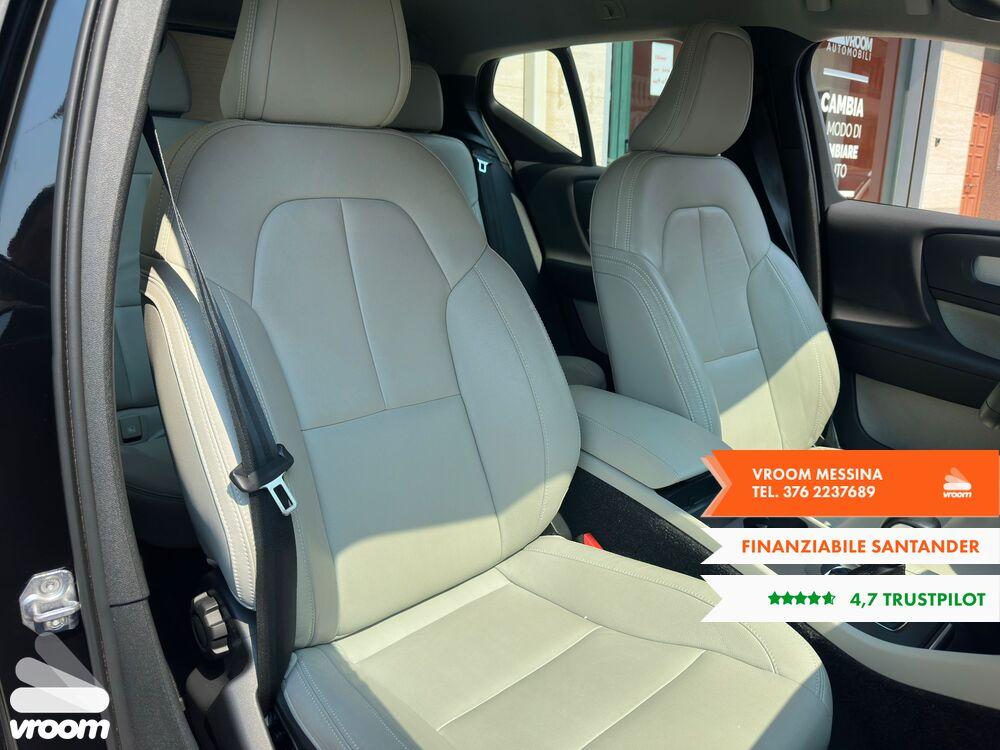 VOLVO XC40 (2017-->) XC40 T3 Momentum Pro