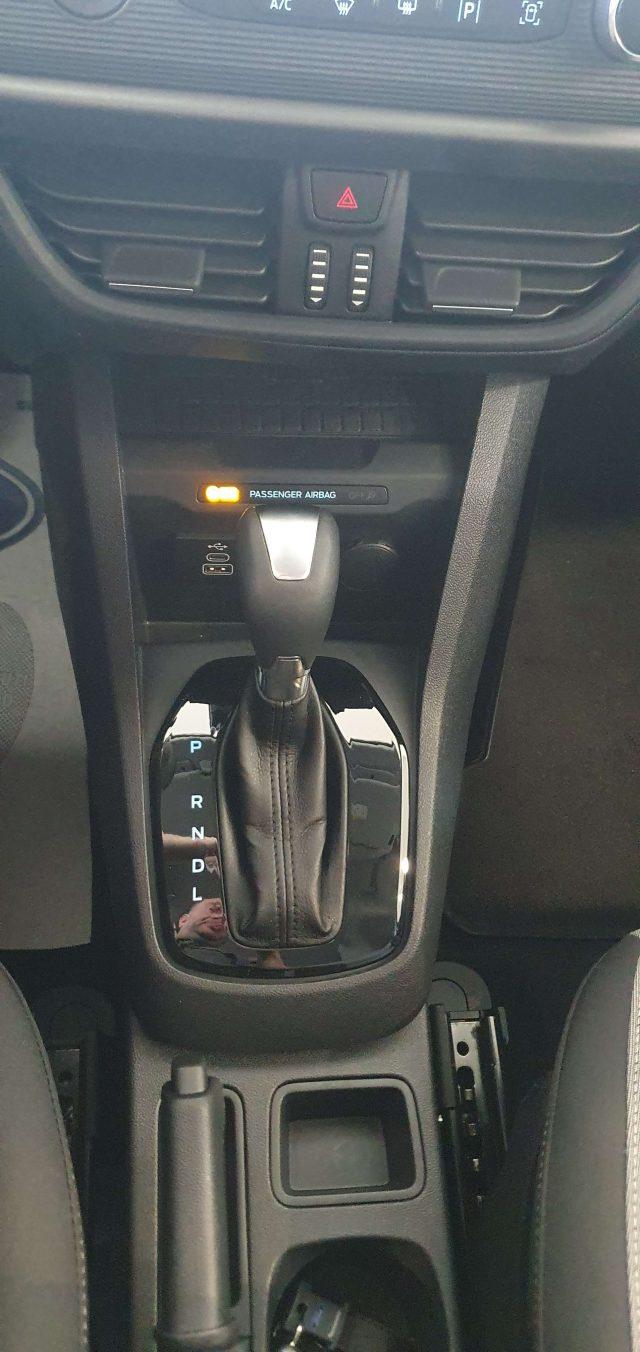 FORD Tourneo Courier Titanium 1.0L EcoBoost125CV Powershift 7M