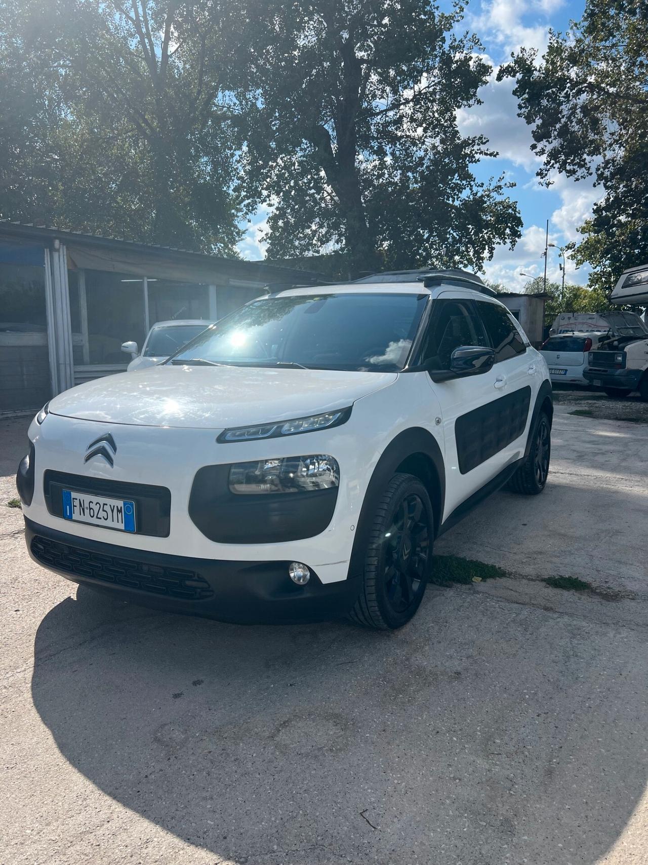 Citroen C4 Cactus BlueHDi 100 S&S Shine