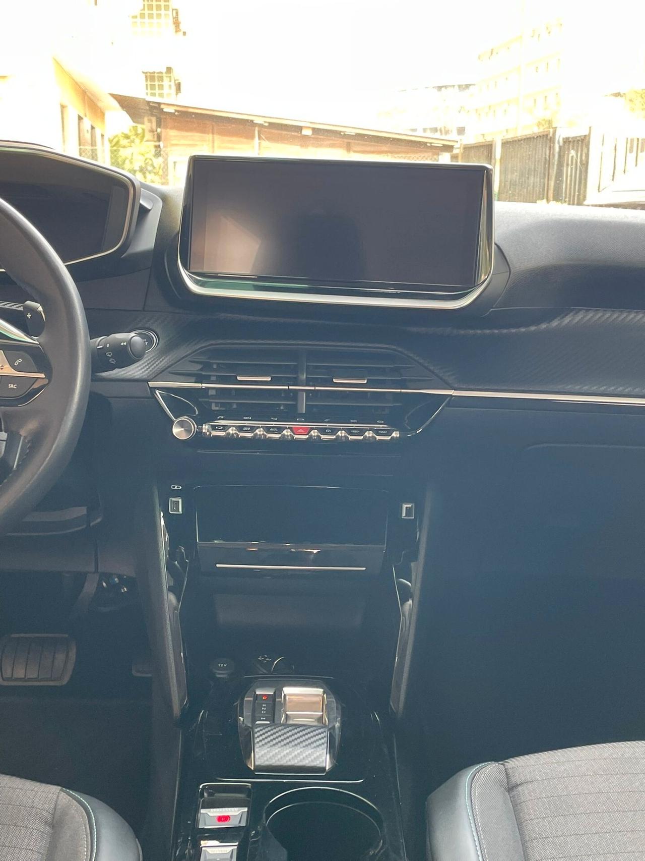 Peugeot 2008 BlueHDi 130 S&S EAT8 Allure