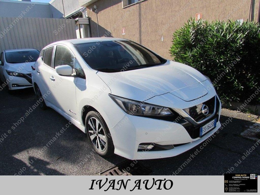 NISSAN Leaf Tekna 40 kWh-Elettrica-20.000 Km