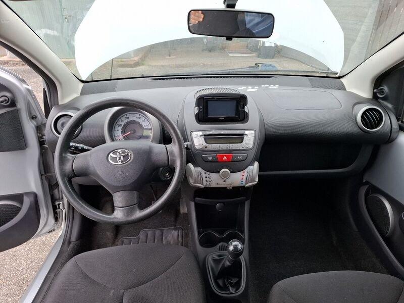 Toyota Aygo Aygo 1.0 12V VVT-i 5 porte Active Connect