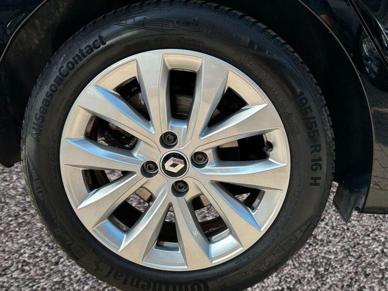 Renault Clio Clio Full Hybrid E-Tech 140 CV 5 porte Intens