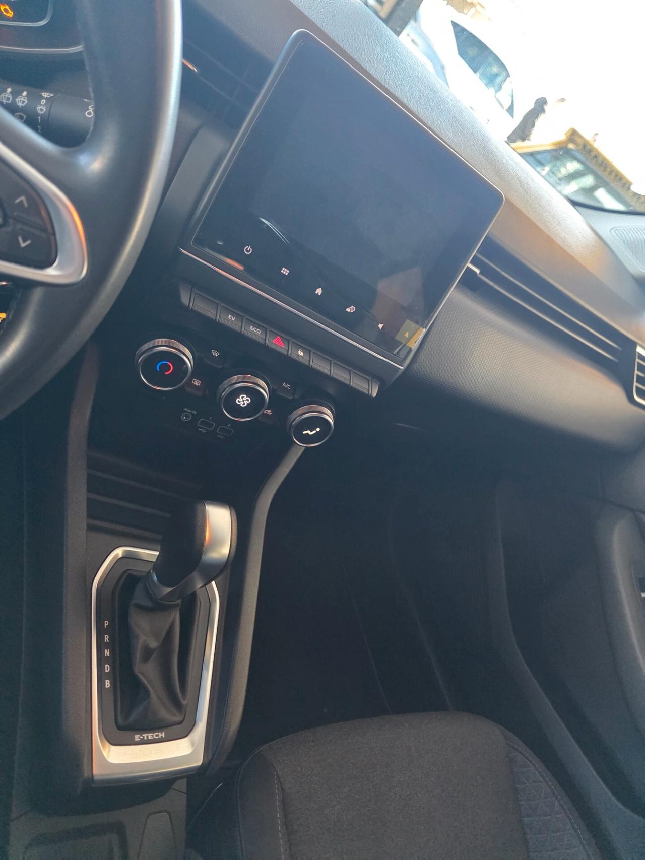 Renault Clio Full Hybrid E-Tech 140 CV 5 porte