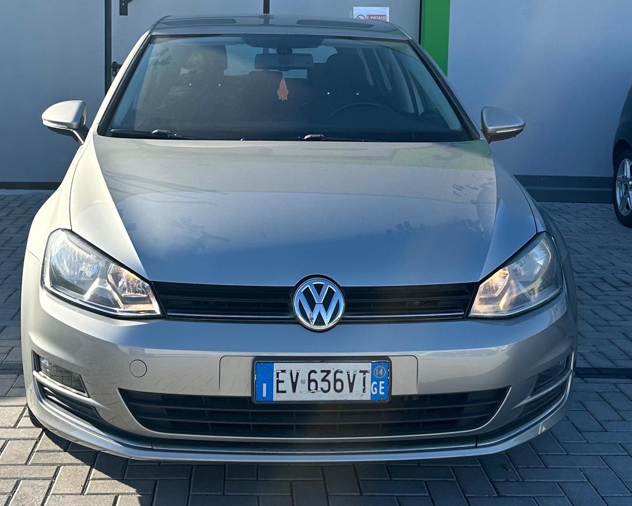 Volkswagen Golf 2.0 TDI 5p. Highline BlueMotion Technology