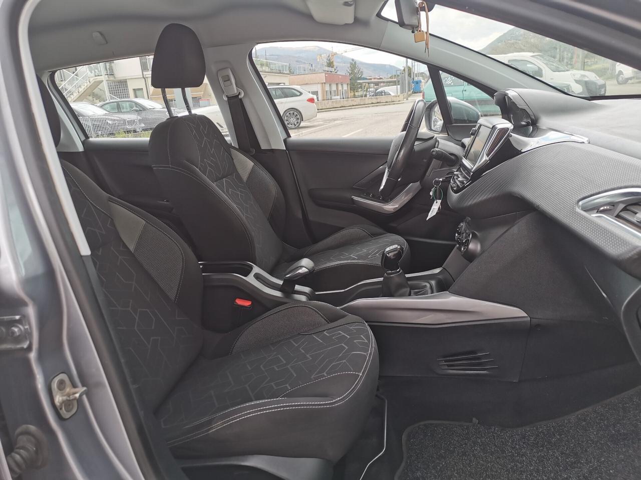 Peugeot 2008 1.2 benzina OK NEOPATENTATI /FINANZIABILE