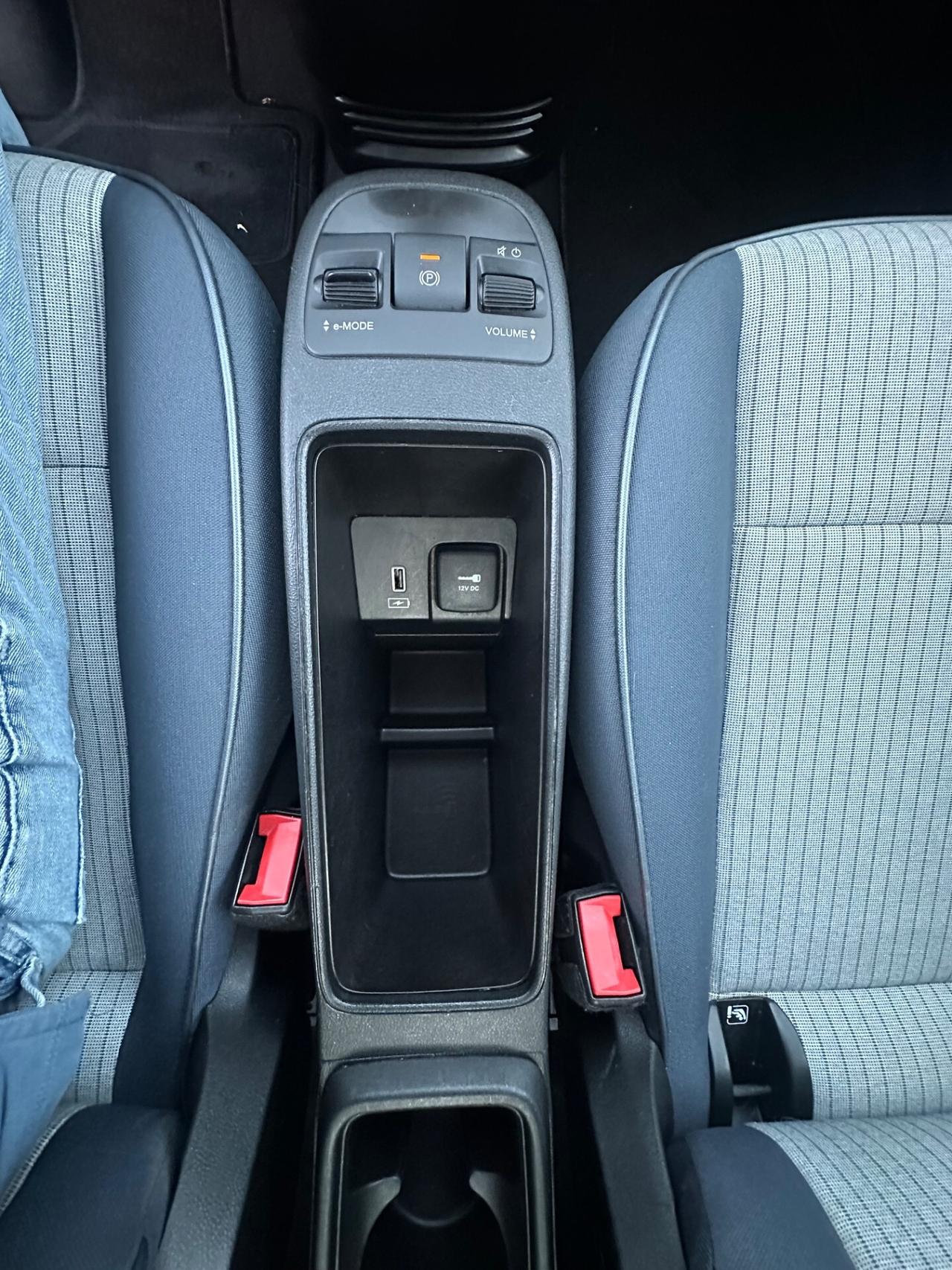 Fiat 500 500e Berlina 42 kWh La Prima