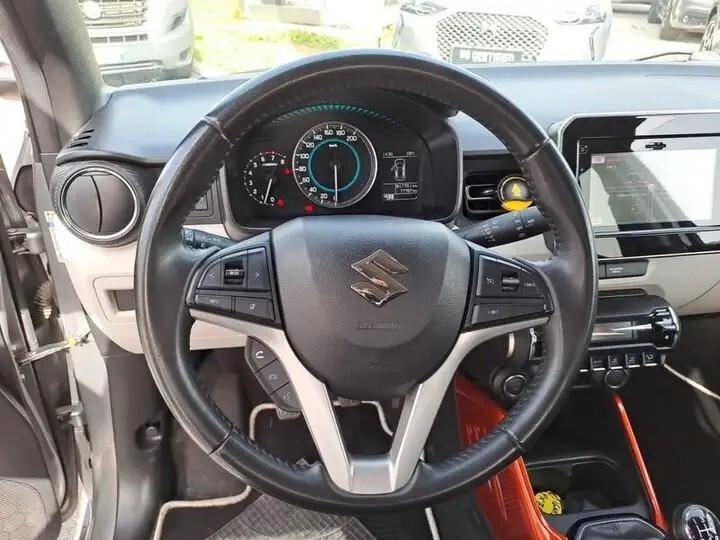 Suzuki Ignis 1.2 Dualjet Top