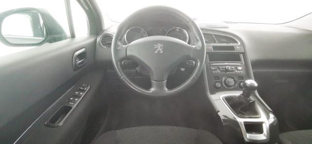 PEUGEOT 5008 1.6 VTi 120CV Tecno