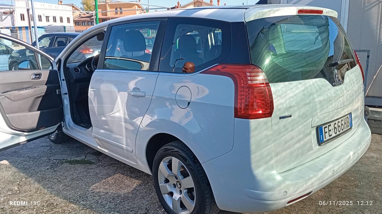 Peugeot 5008 PureTech Turbo 130 S&S Allure