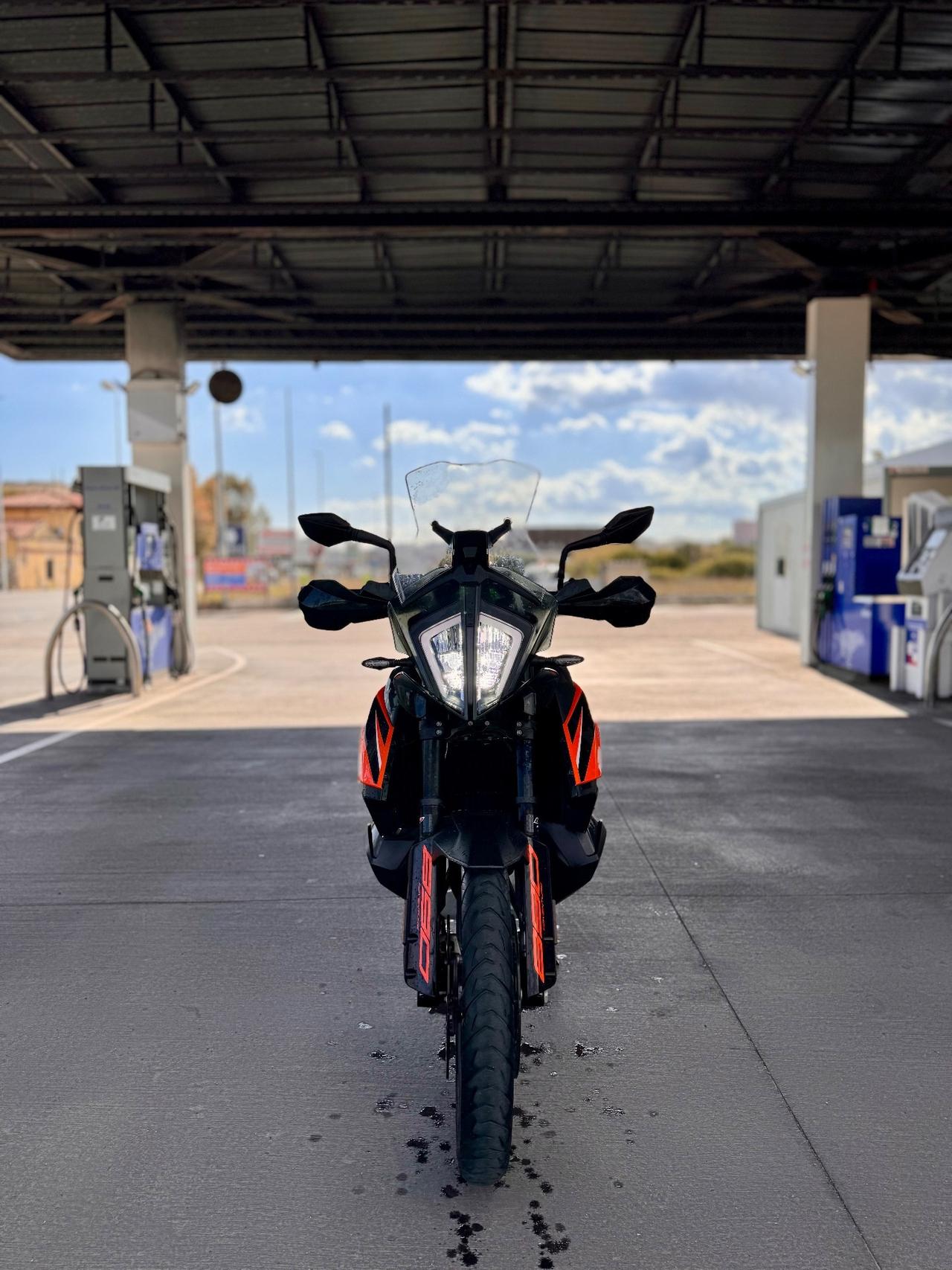 KTM 890 ADVENTURE 2023