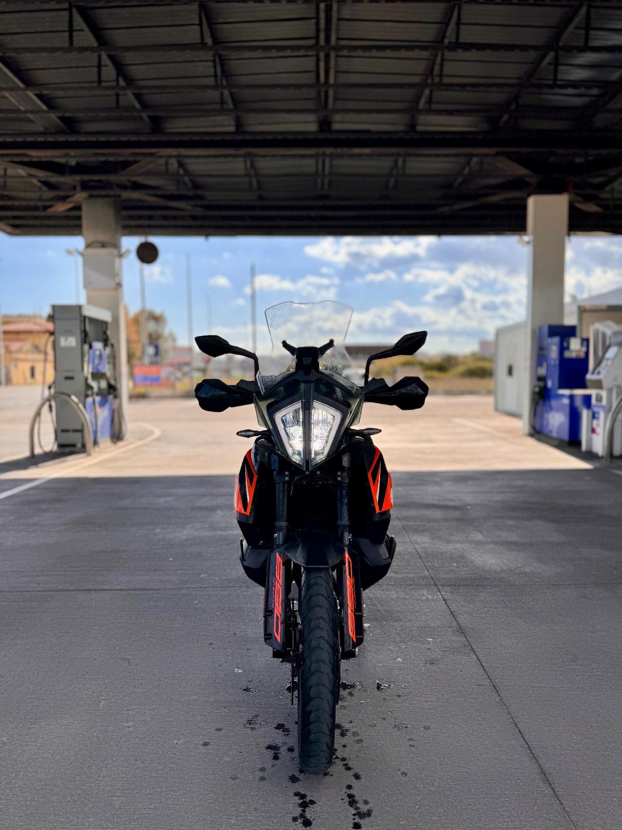 KTM 890 ADVENTURE 2023