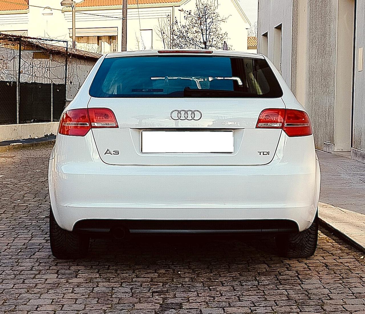 Audi A3 1.6 TDI EDITION OK NEOPATENTATI