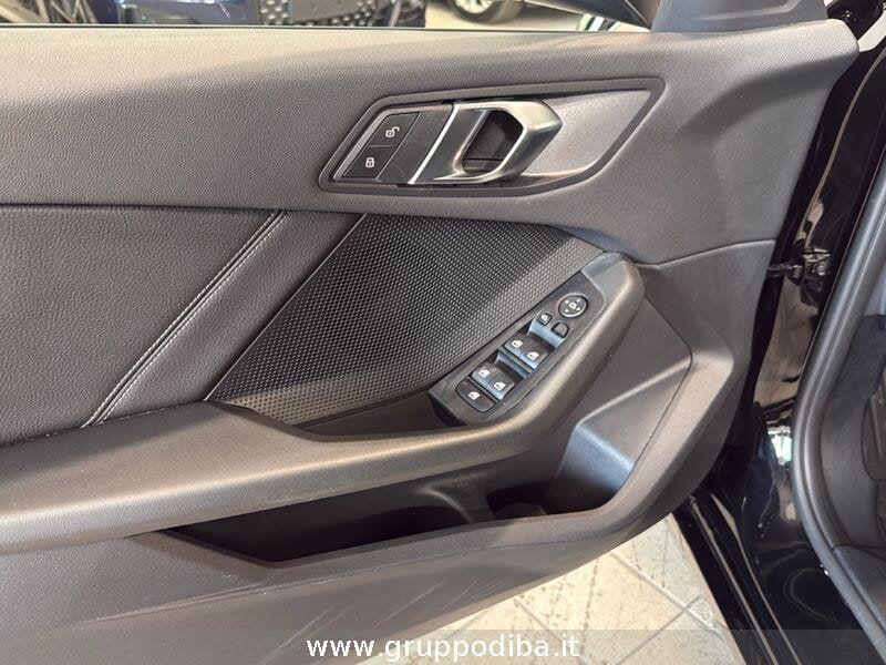 BMW Serie 1 F40 Diesel 116d Sport auto