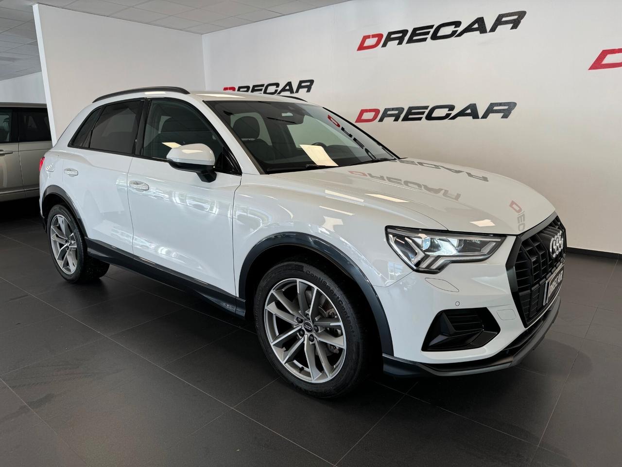 Audi Q3 40 TFSI quattro S tronic S line edition BLACK PACK