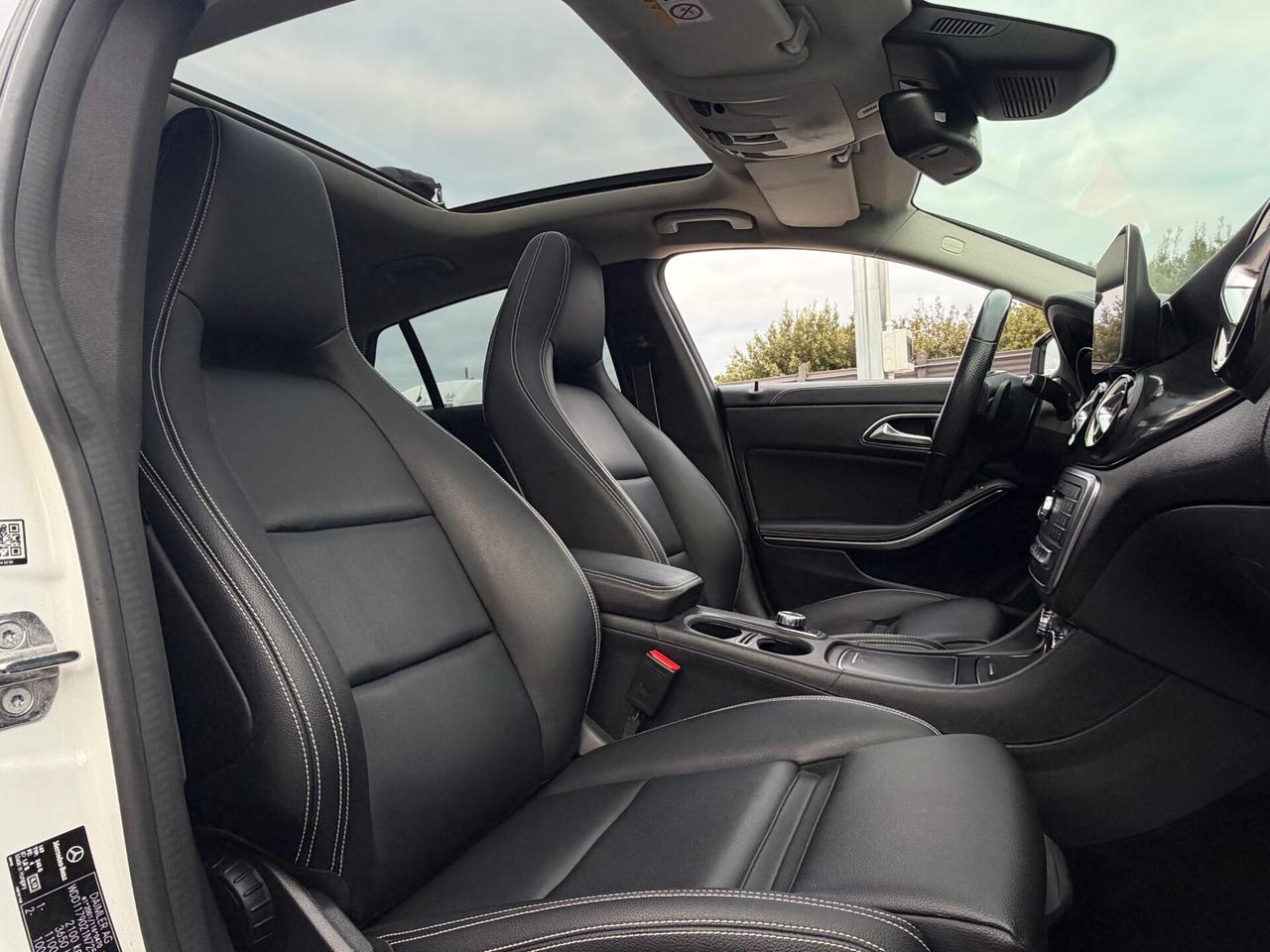 Mercedes CLA 200d 4Matic Premium AMG