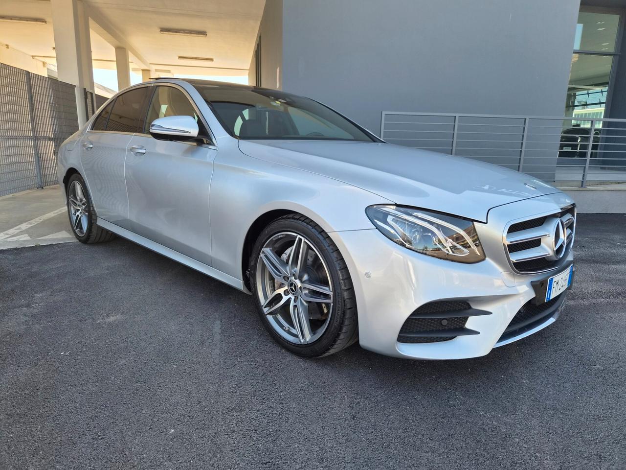 Mercedes-benz E 220 d Auto Premium Plus