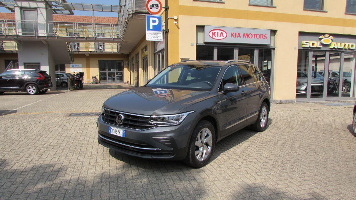 VOLKSWAGEN - Tiguan 2.0 tdi Life 4motion 150cv dsg