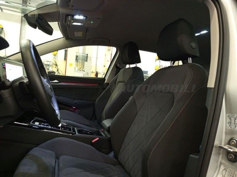 Volkswagen Golf VIII 2020 1.5 etsi evo Style 130cv dsg