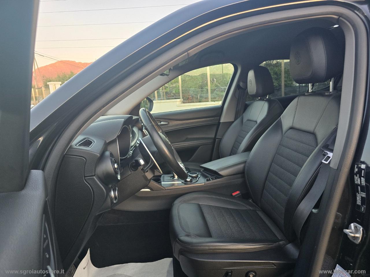 ALFA ROMEO Stelvio 2.2 T.diesel 210 CV AT8 Q4 Exec.