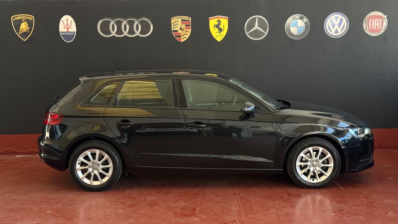 Audi A3 SPB 1.6 TDI 105 CV CR Ambition OK NEOPATENTATI