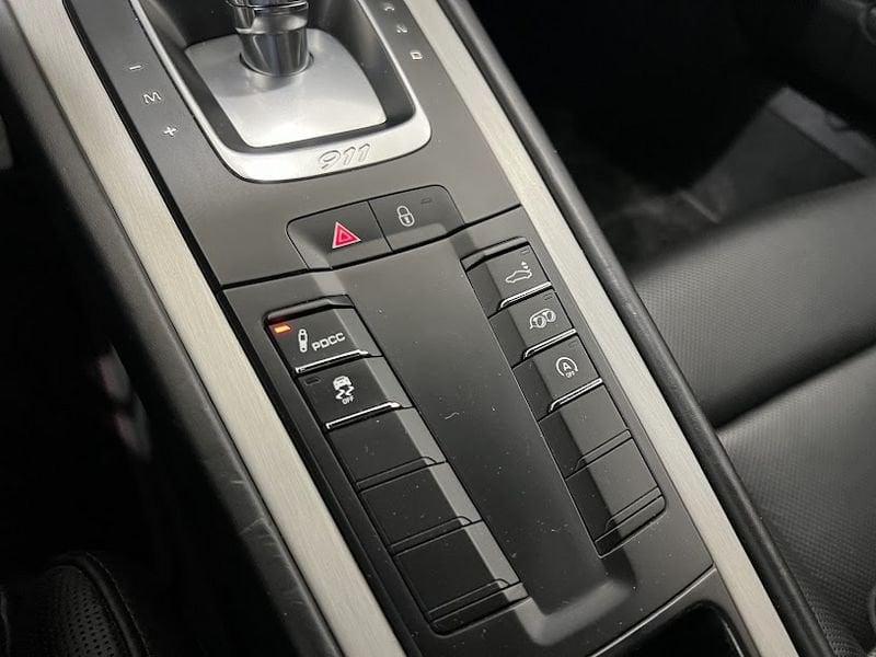 Porsche 911 CARRERA 4S Coupe