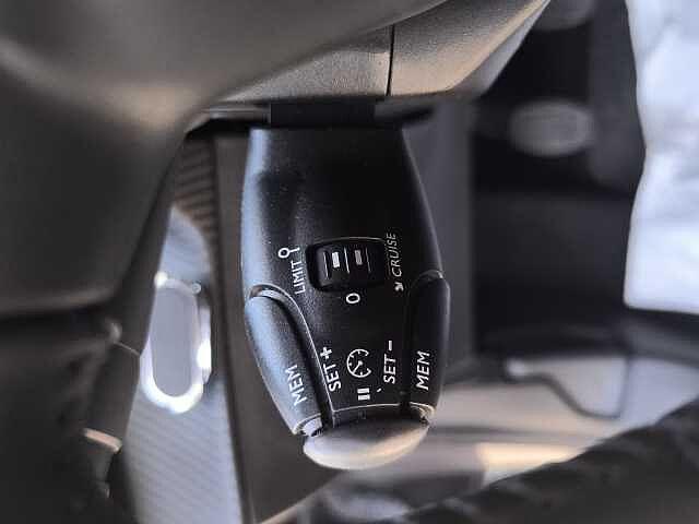 Peugeot 208 BlueHDi 100 Stop&Start 5 porte Allure