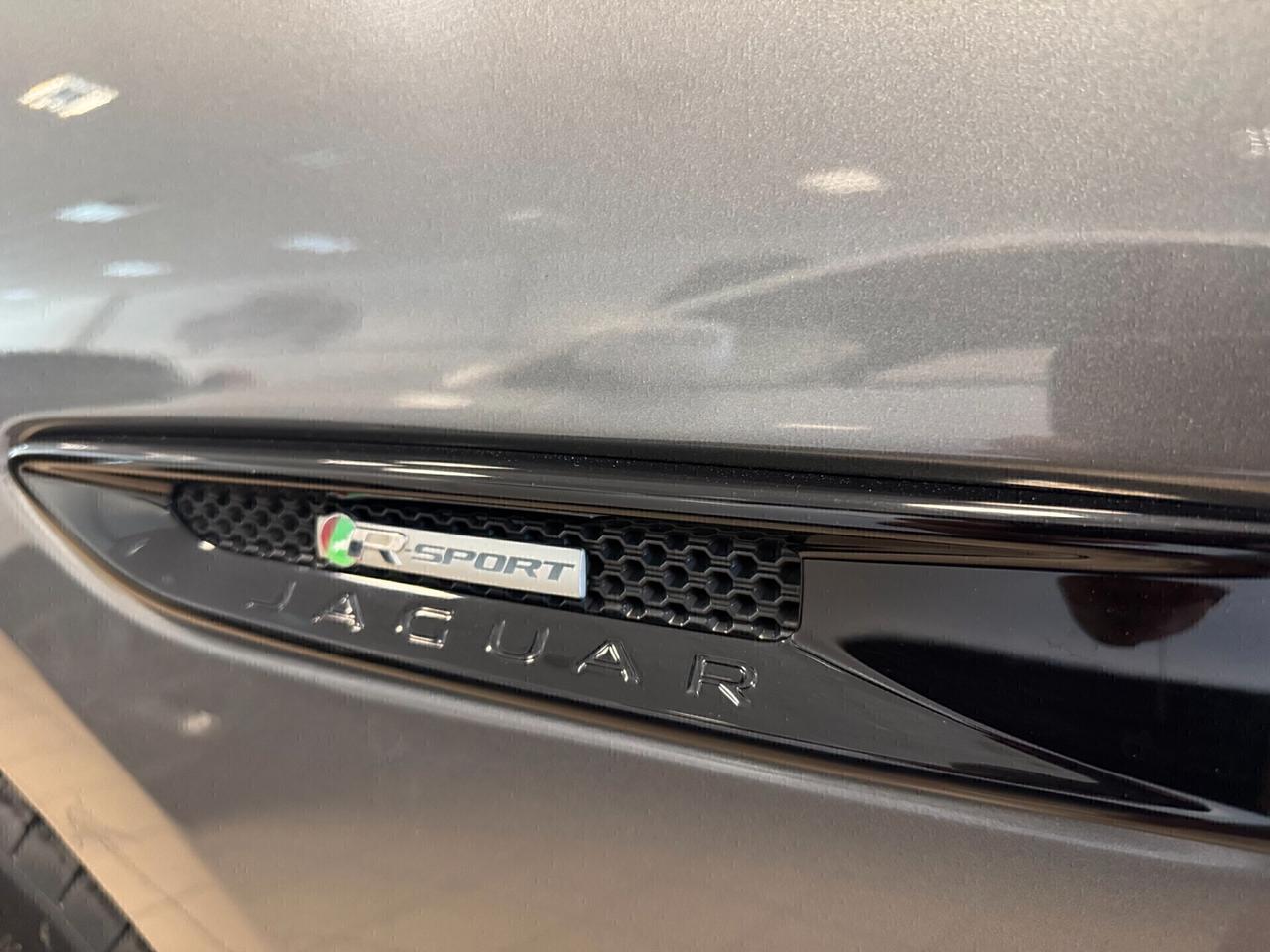 Jaguar F-Pace 2.0 D 240 CV AWD aut. R-Sport