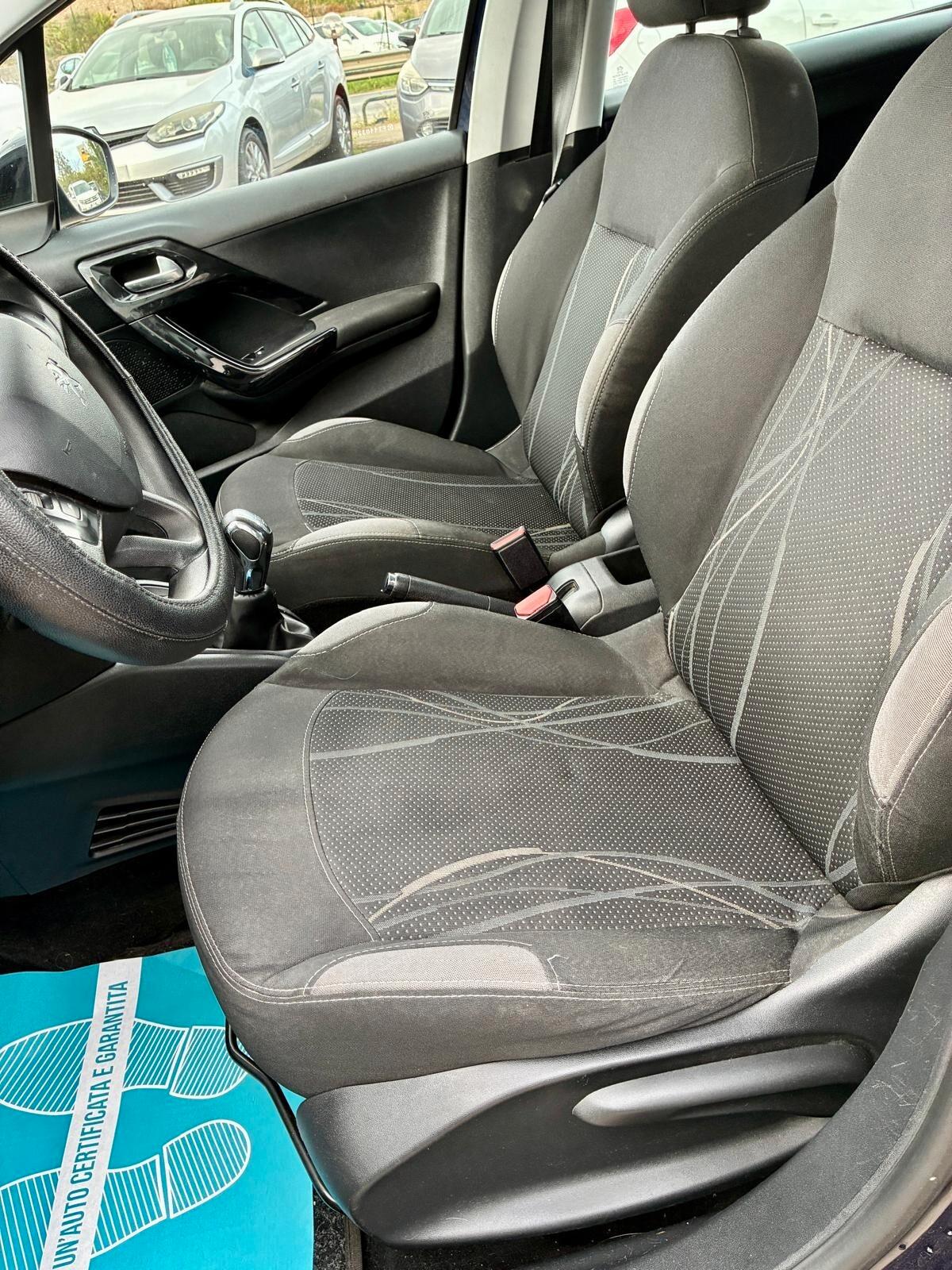 Peugeot 208 1.4 HDi 68 CV 5 porte Allure - OK NEOPATENTATO
