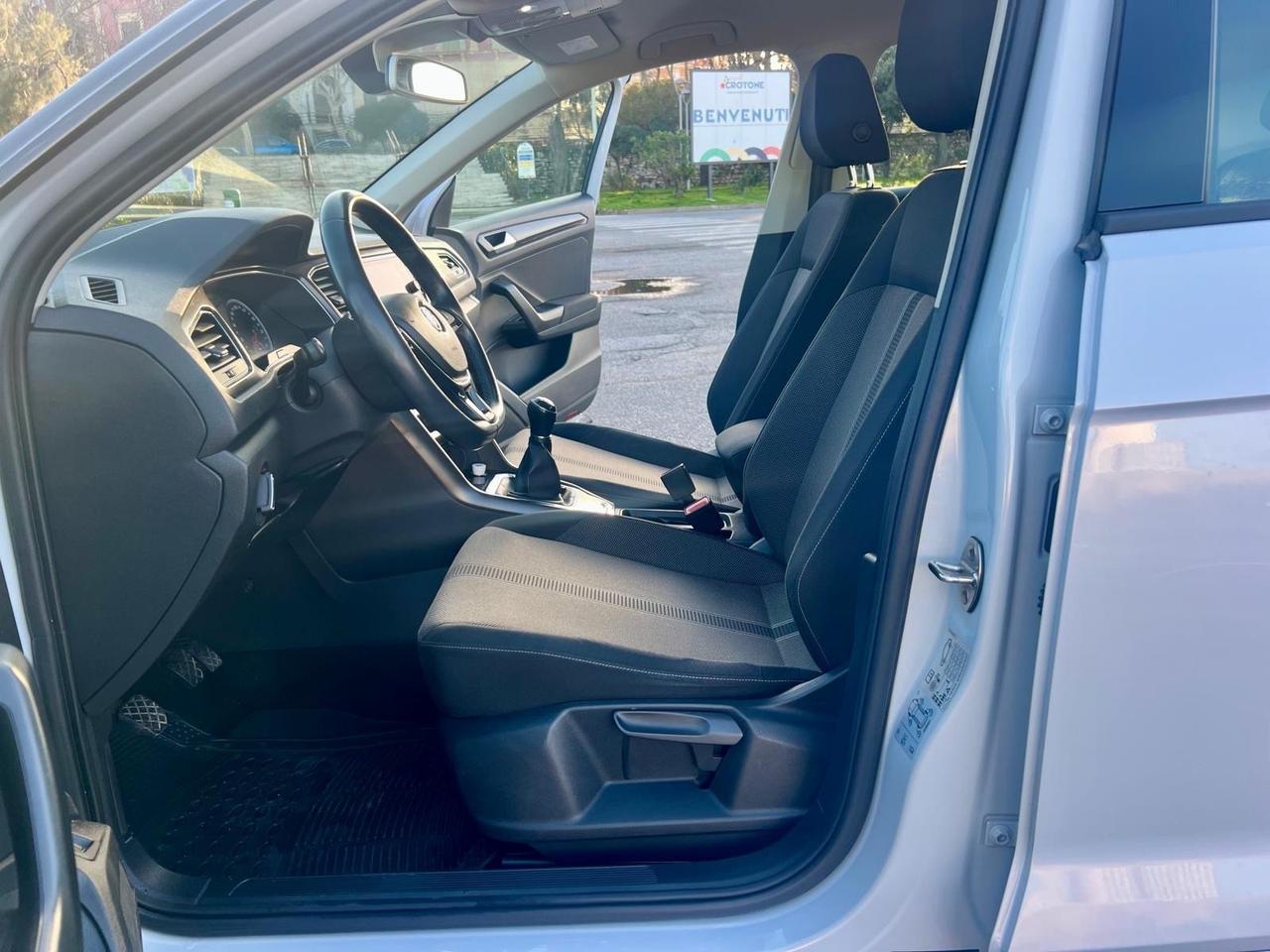 Volkswagen T-Roc 1.6 TDI SCR Business BlueMotion Technology