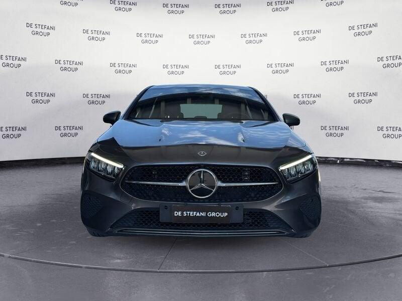 Mercedes-Benz Classe A A 180 d Progressive Advanced