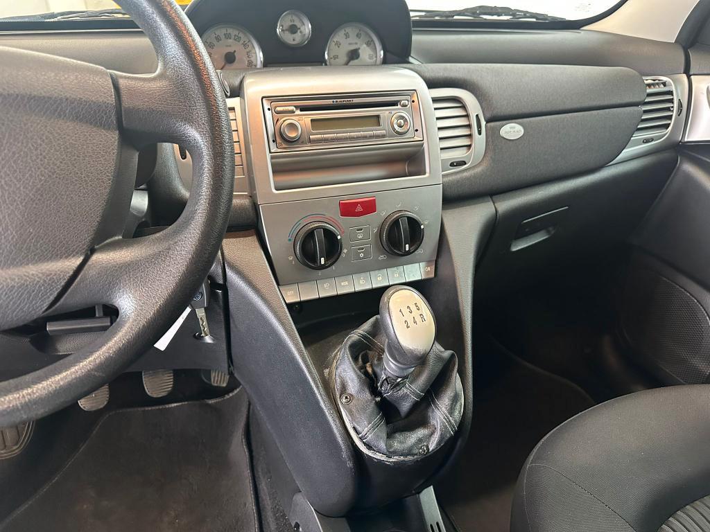 Lancia Ypsilon Ypsilon II 1.2 8v Argento