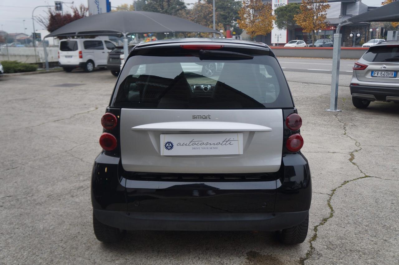 Smart ForTwo 1000 62 kW coupé pulse