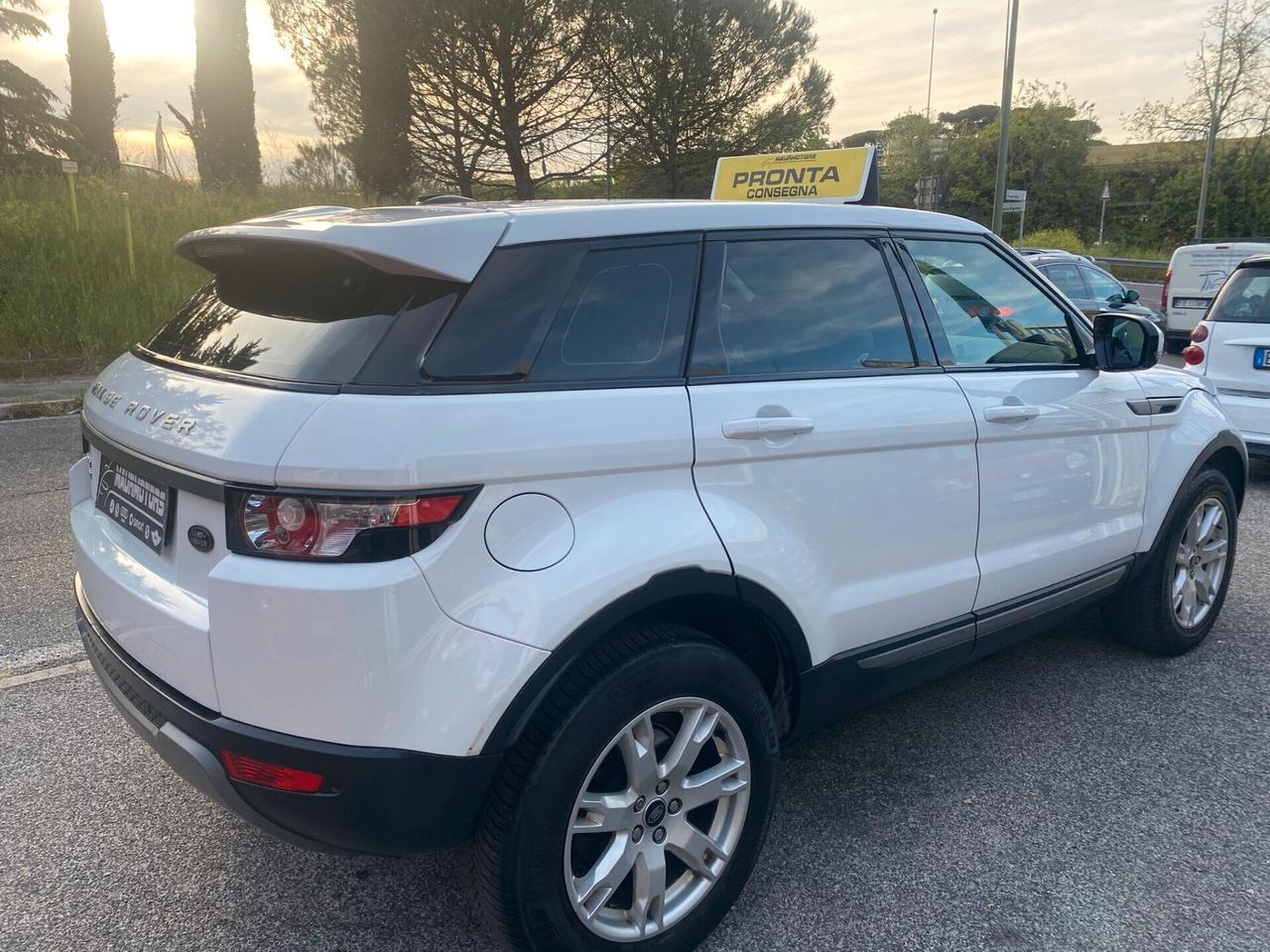 RANGE ROVER EVOQUE 2.2 TD4 5P. PURE - EURO 16.500,00