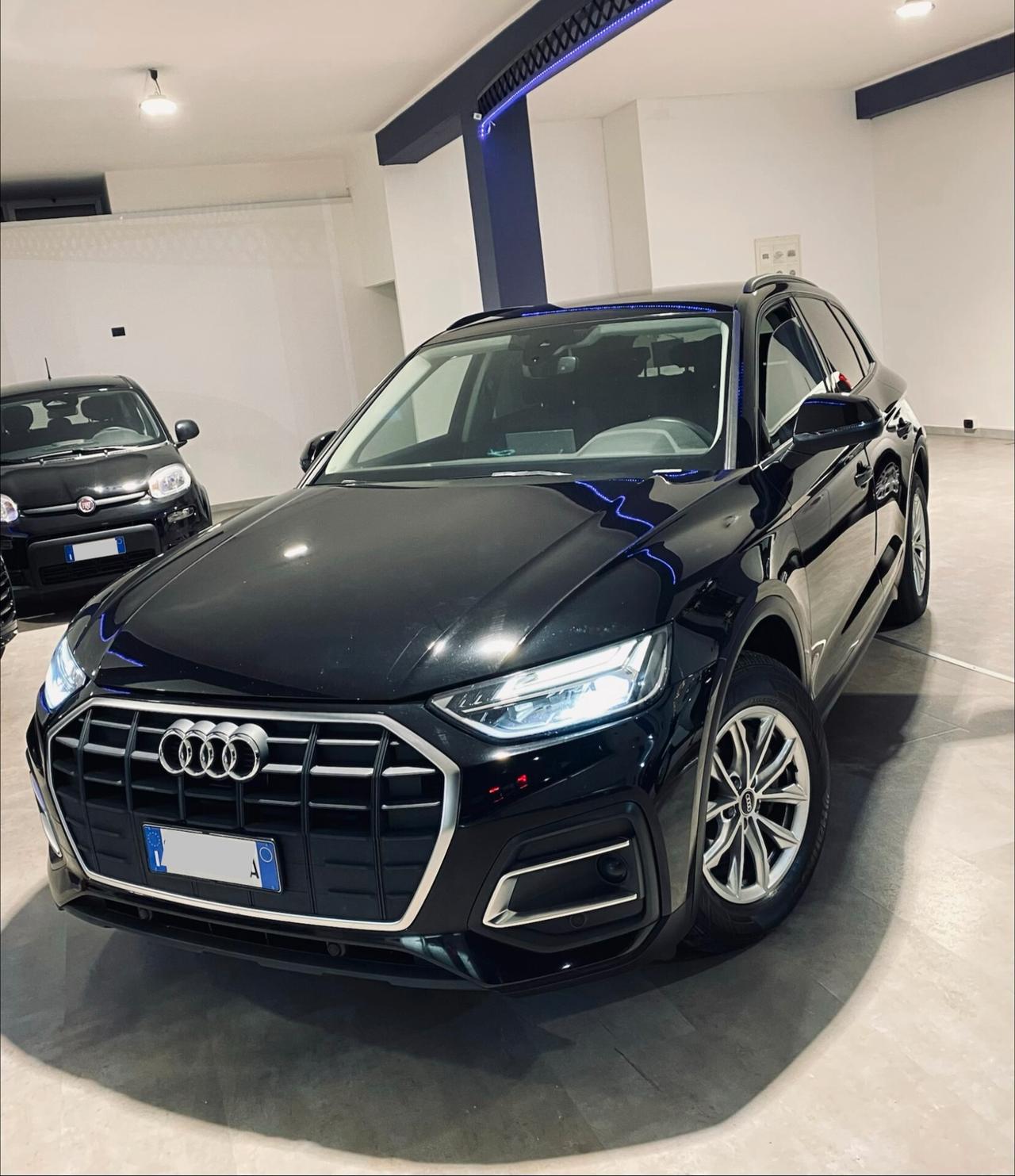 Audi Q5 30 TDI S tronic Business