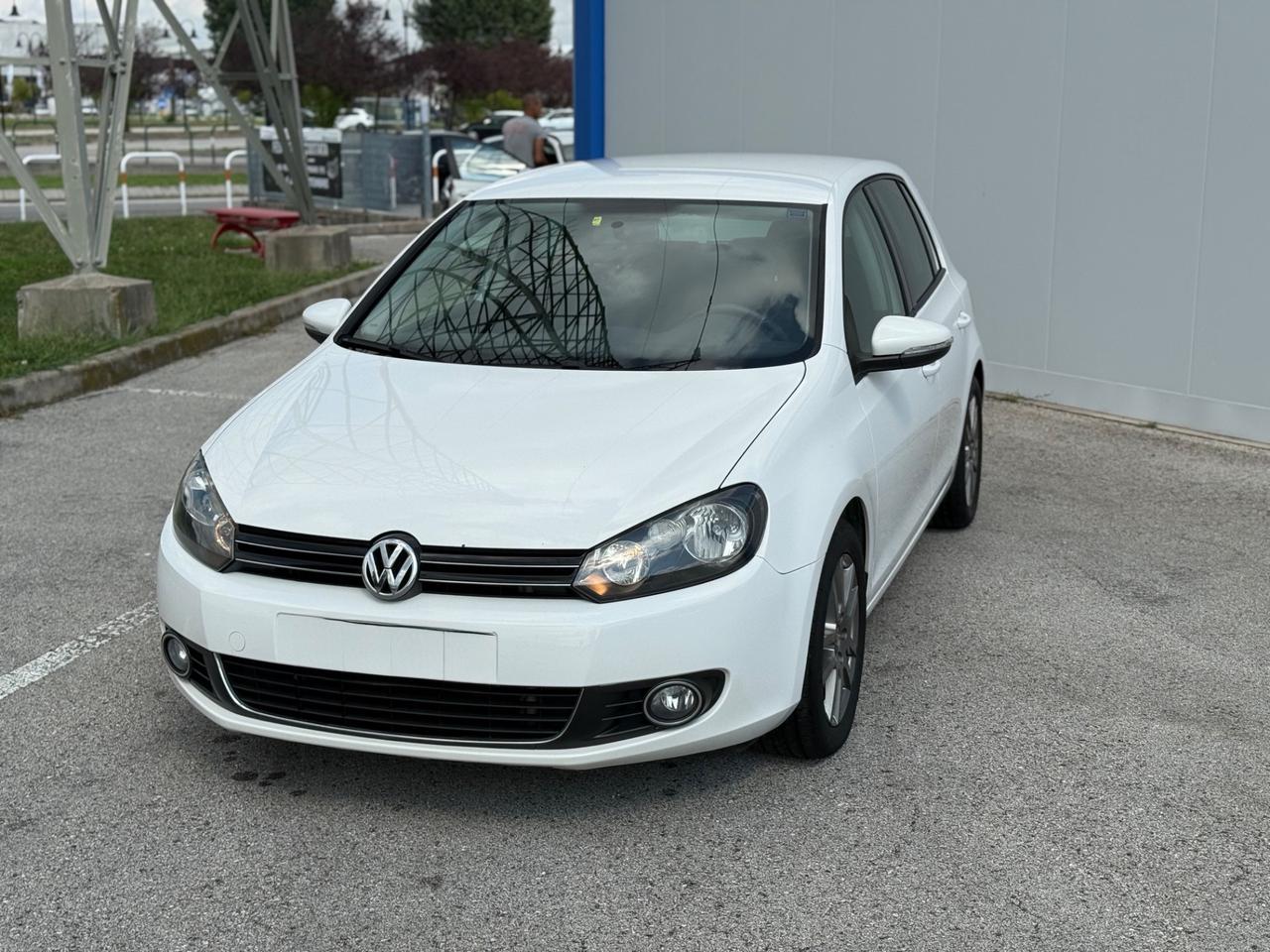 Volkswagen Golf 2.0 TDI 140CV DPF DSG 5p. Highline