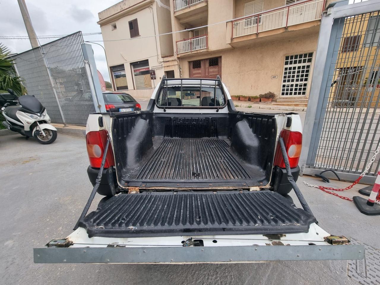 Fiat Strada 1.9 diesel Pick-up