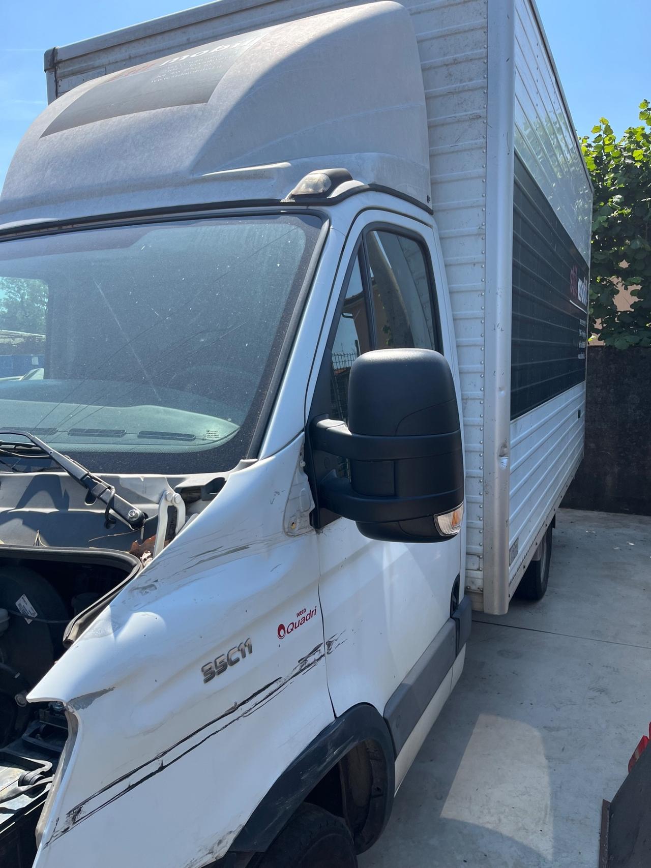 Iveco Daily 35C11 Cassonato !! Veicolo danneggiato!!