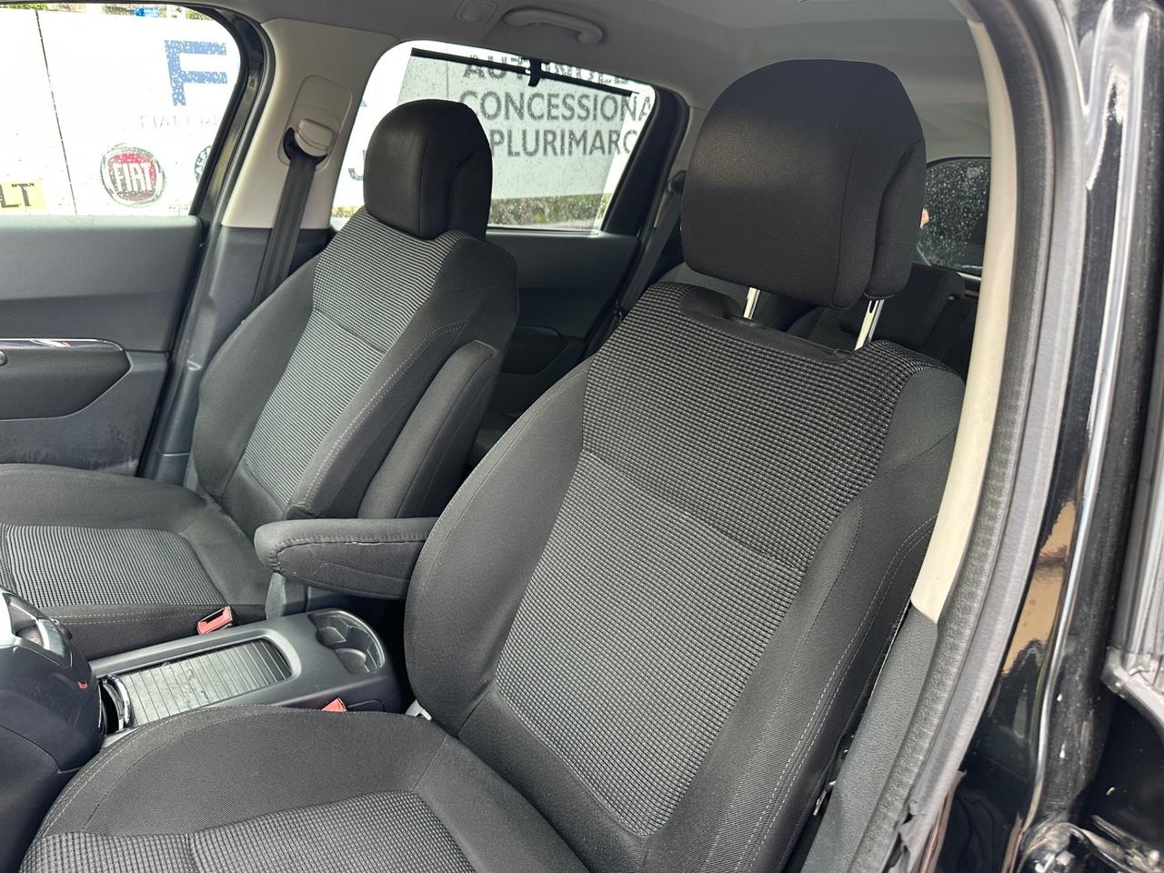 Peugeot 5008 1.6 HDi 112CV Business