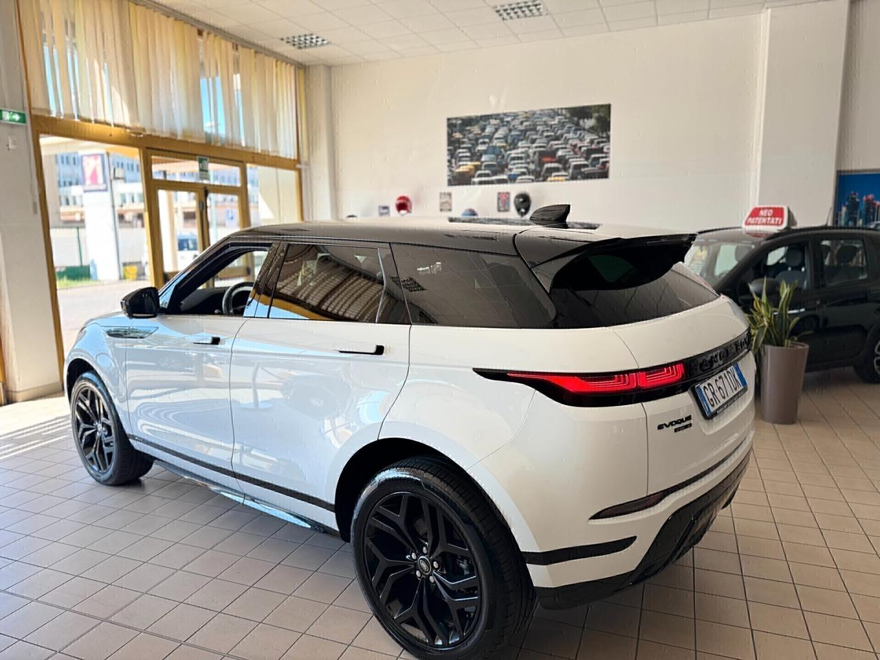 Land Rover Range Evoque 2.0D I4 180CV R-Dynamic