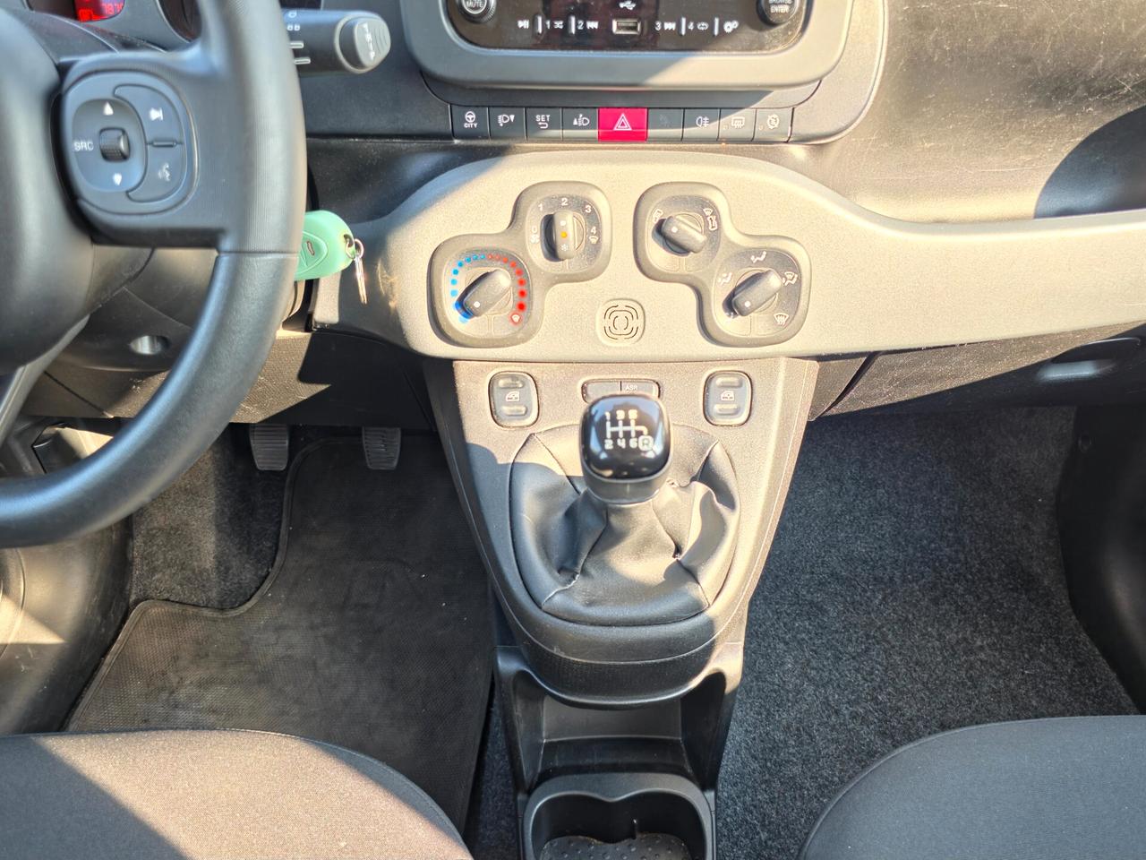 Fiat Panda 1.0 FireFly S&S Hybrid CV-69 E6 Manuale NEO 2022