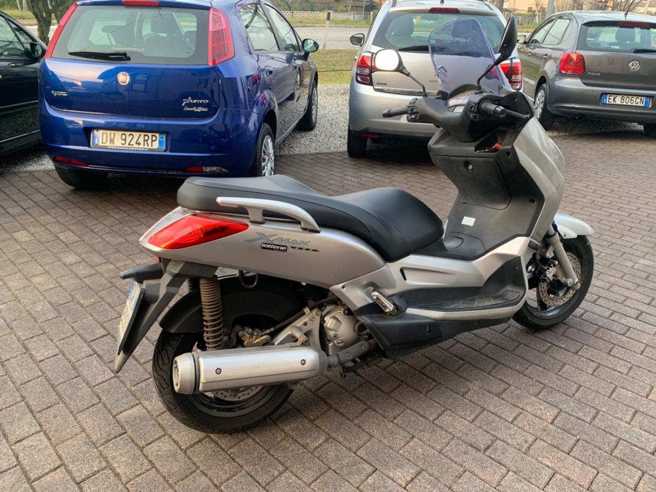 Yamaha X-Max 250 Sport