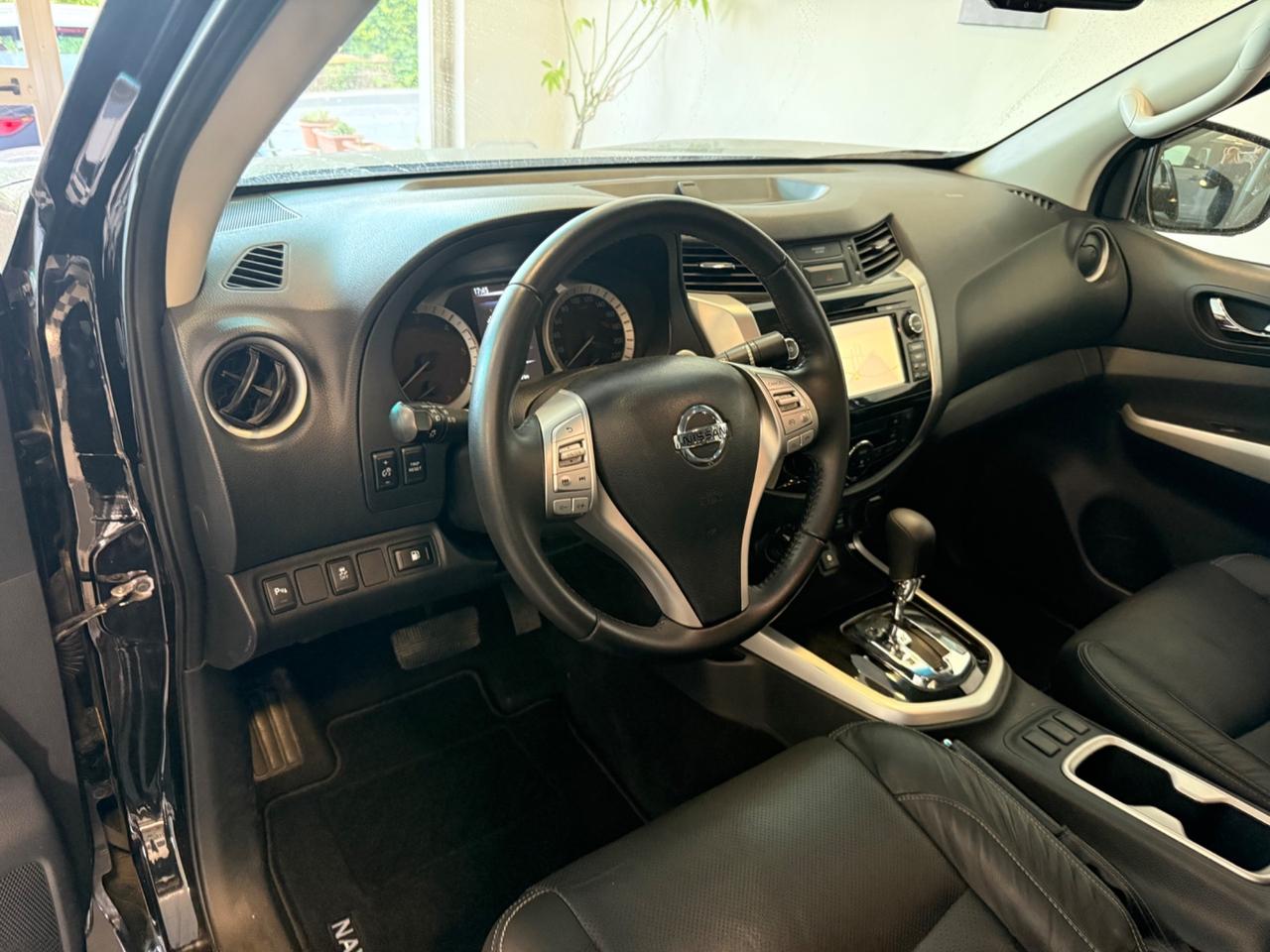 Nissan Navara 2.3 dCi 190 CV AUT. 4WD Double Cab N-Connecta