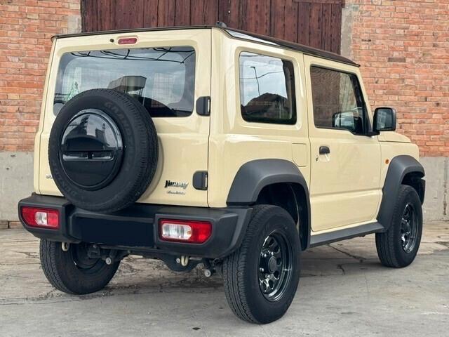Suzuki Jimny 1.5 5MT Top (AUTOCARRO N1)