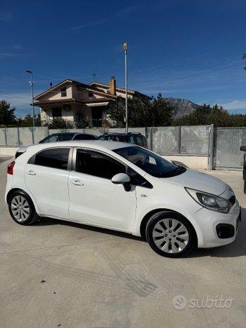Kia Rio 1.4 90Cv- Anno 2012 -80.000 km