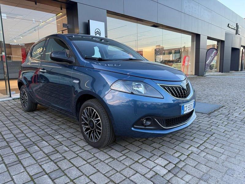 Lancia Ypsilon Ypsilon 1.0 FireFly 5 porte S&S Hybrid Platino