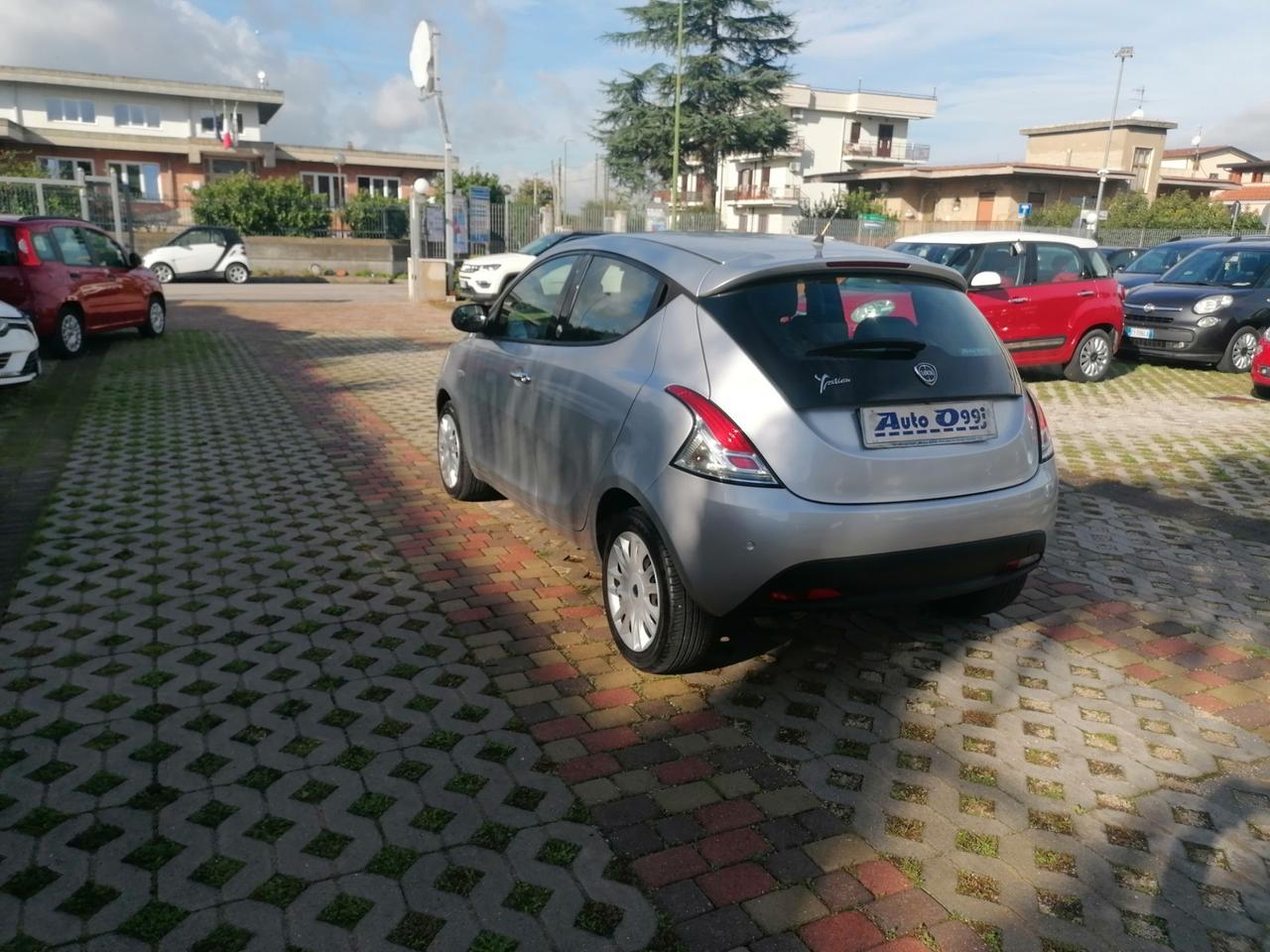 Lancia Ypsilon 1.2 69 CV 5 porte GPL Ecochic Gold