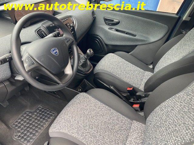LANCIA Ypsilon 1.0 FireFly 5 porte S&S Hybrid Silver