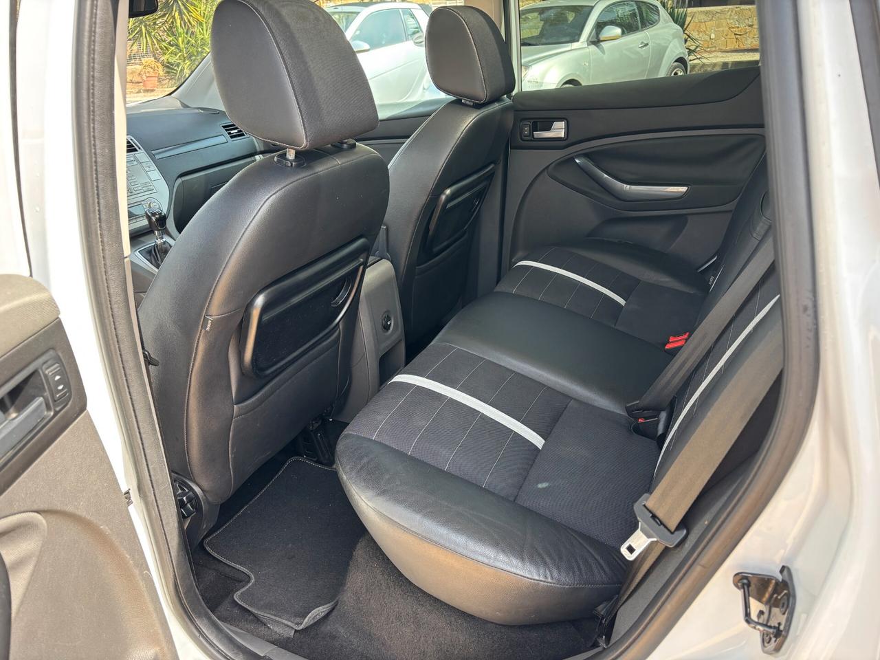 Ford Kuga 2.0 TDCi 136 CV 2WD Titanium - 2009