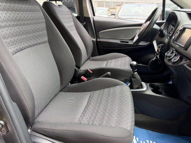 TOYOTA Yaris 1.4 D-4D 5 porte Active